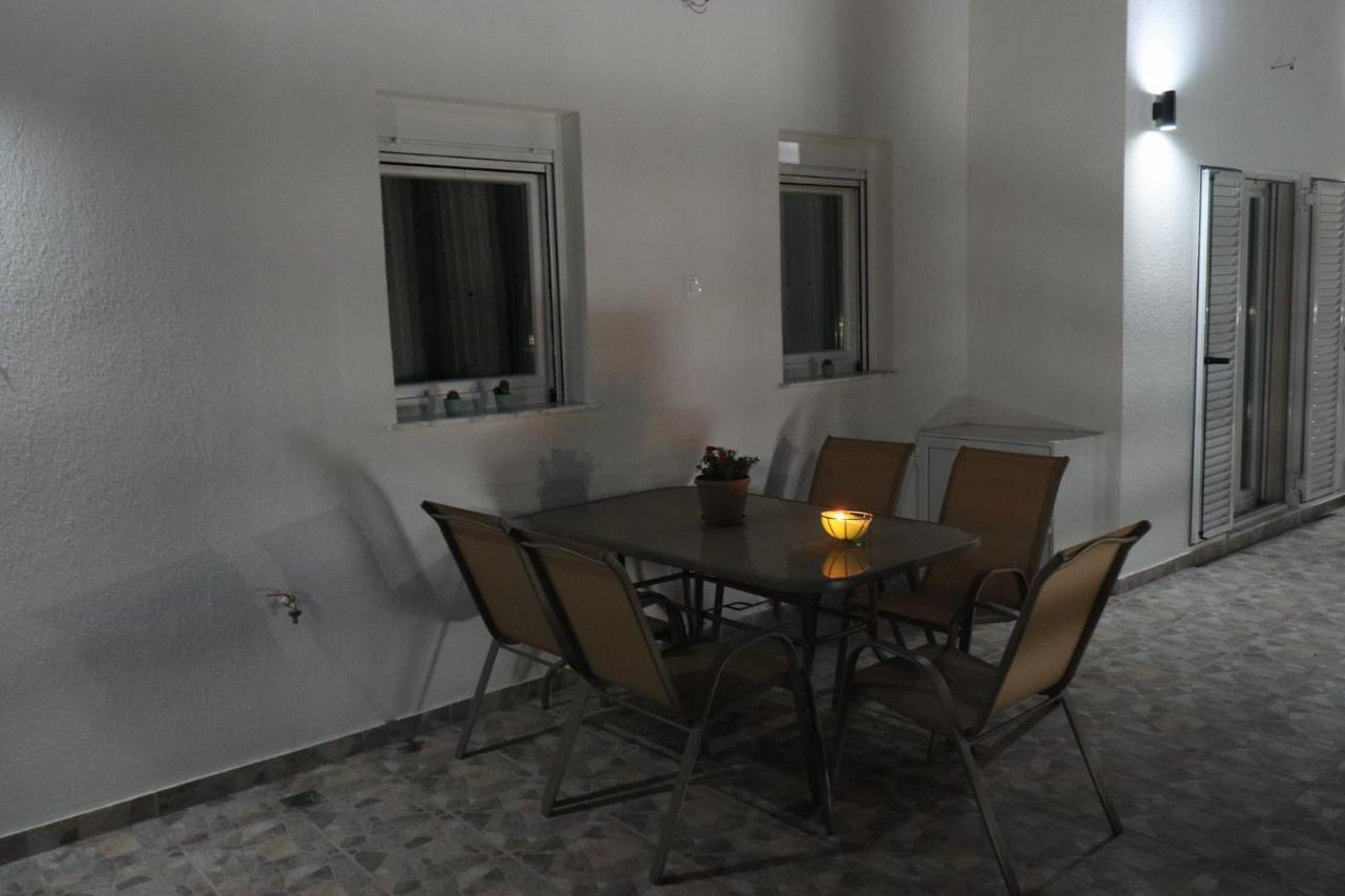 Filippou Luxury Apartments Flogita Exteriér fotografie